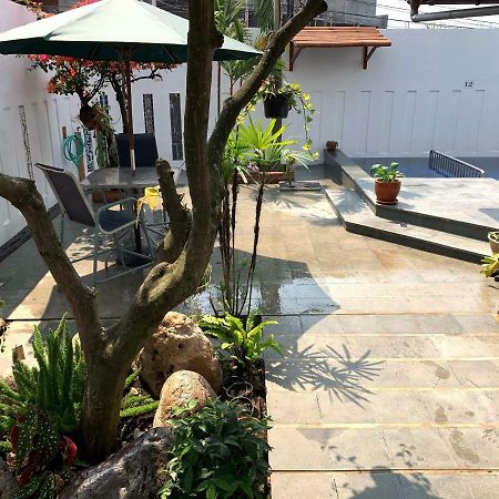 Villa Rumah Ibu Dago Bandung Esterno foto