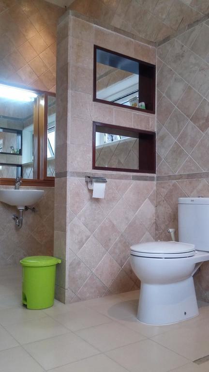 Villa Rumah Ibu Dago Bandung Esterno foto