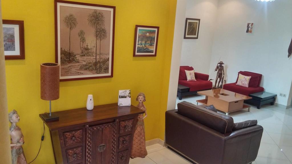 Villa Rumah Ibu Dago Bandung Esterno foto
