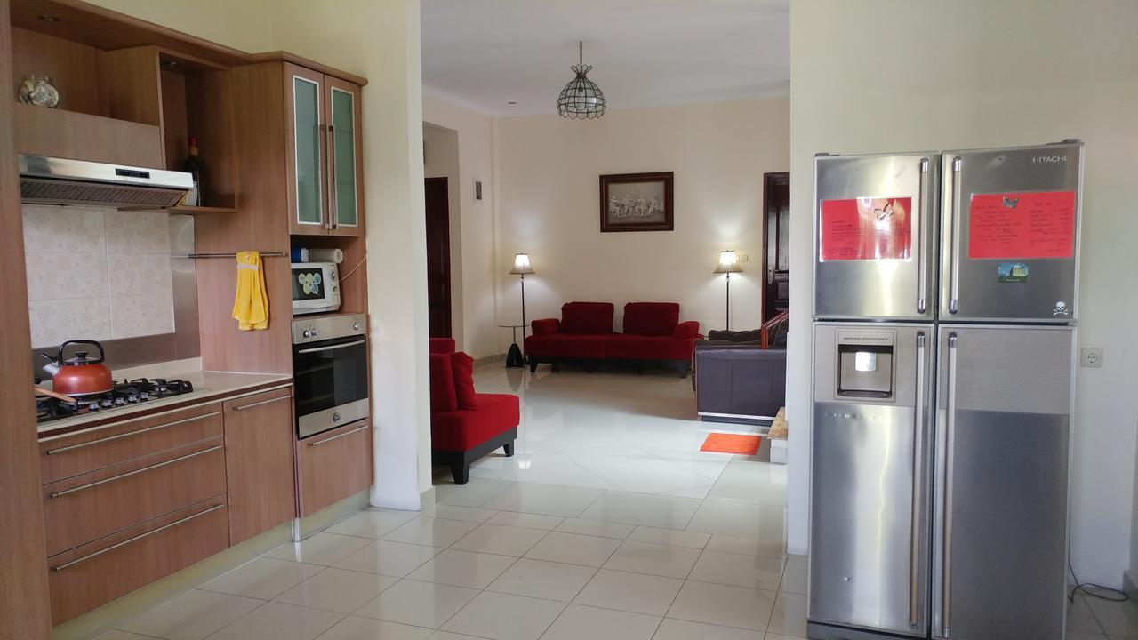 Villa Rumah Ibu Dago Bandung Esterno foto