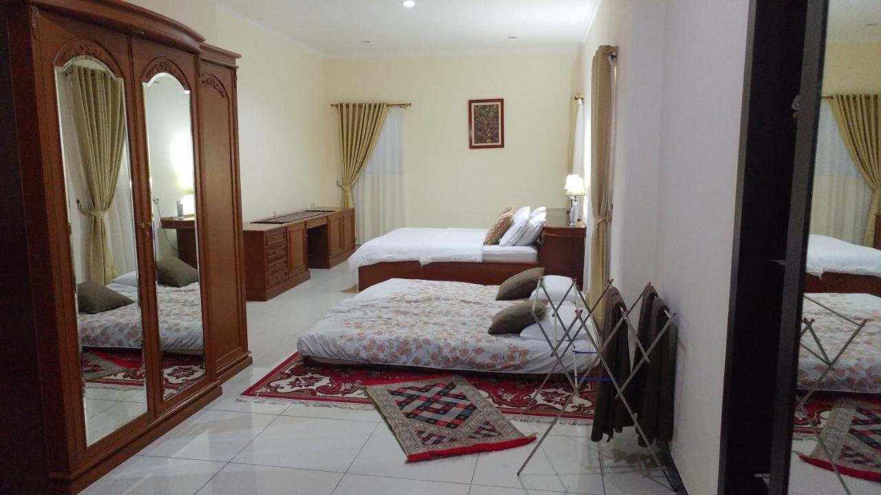 Villa Rumah Ibu Dago Bandung Esterno foto